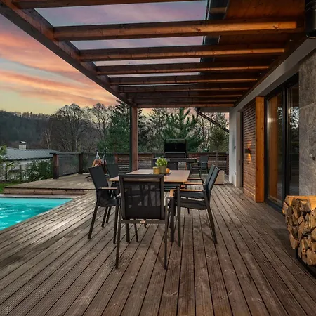 Modern Nature Retreat W Pool, Ps5 & Hot Tube Sázava